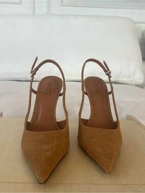 Schutz Boris Pump in Cuoio Brown
